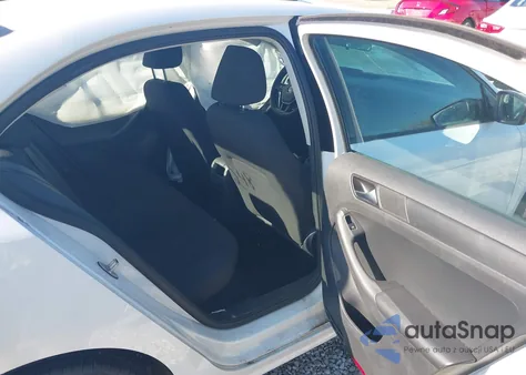 2016 Volkswagen Jetta 1.4T S из США, поврежденный, VIN 3VW267AJ8GM384248